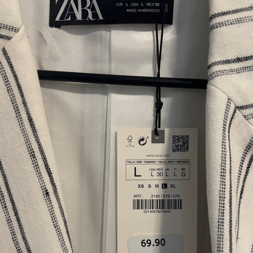 Zara Women's Blazer - Ecru with Stripes - Picture 9 of 10